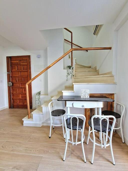Encantador Duplex Para 6 A 1 Minuto De La Playa Бенальмадена Екстер'єр фото
