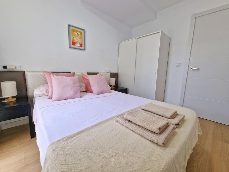 Encantador Duplex Para 6 A 1 Minuto De La Playa Бенальмадена Екстер'єр фото