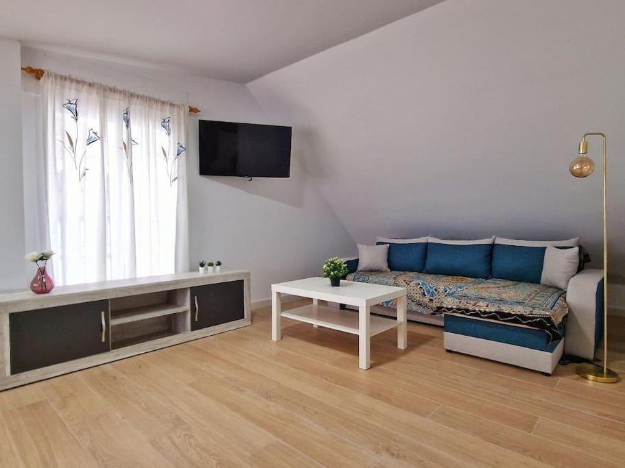 Encantador Duplex Para 6 A 1 Minuto De La Playa Бенальмадена Екстер'єр фото